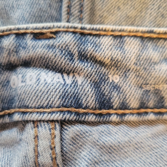 Old Navy Higher High Rise Flare Jeans, Size 10 - Picture 6 of 7